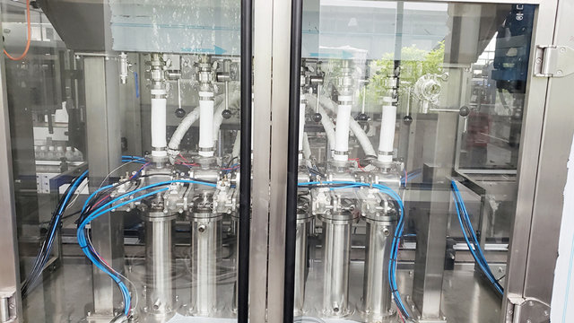 Enë e madhe me 6 koka 5 Mbulim i lëngshëm mbushës i dyanshëm