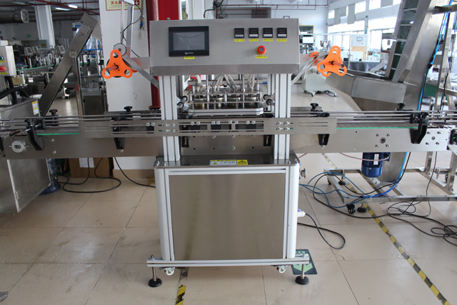 Makinë mbyllëse kavanozësh qelqi (3).JPG