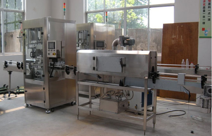 sleeve labeler equipments mëngë-etiketimi-4.jpg