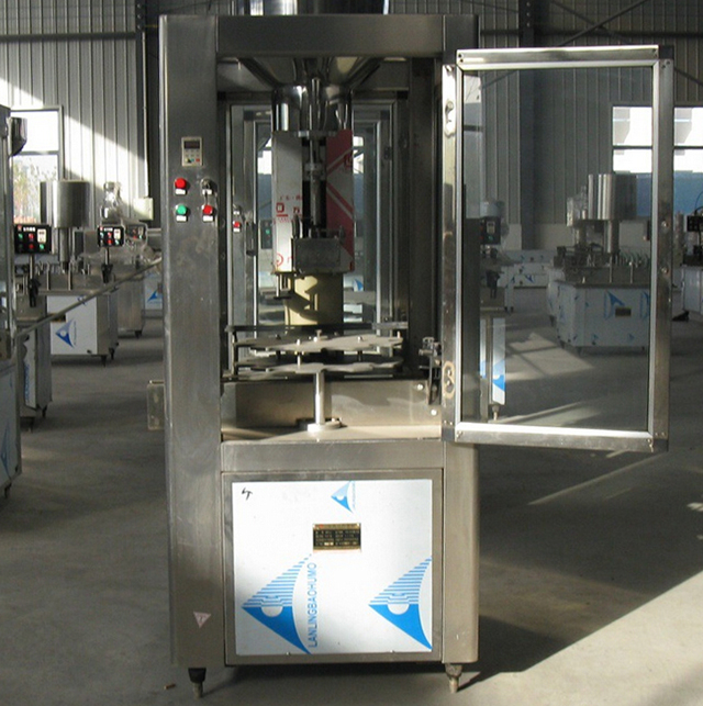 makineri mbyllëse automatike.jpg