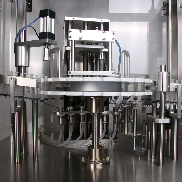 kapak mbushës i shiringës.jpg