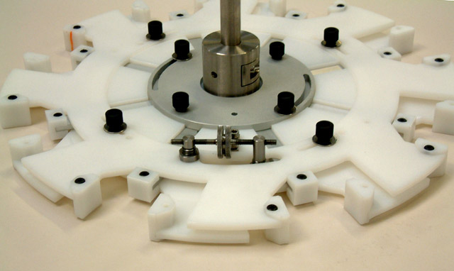 kallëp rrotullues me kokë kapëse.jpg