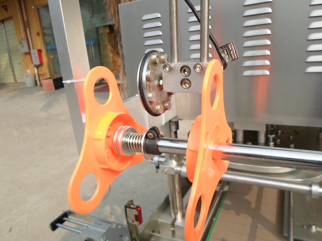 film roller rul për mbylljen e mbushjes së filmit.jpg