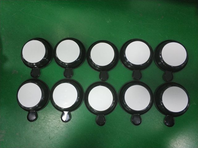 Etiketimi i kopertinës .jpg