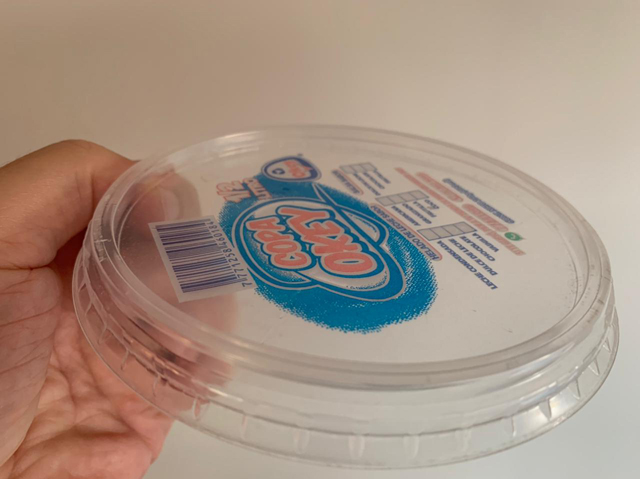 etiketimi kopertina e rrumbullakët.jpg