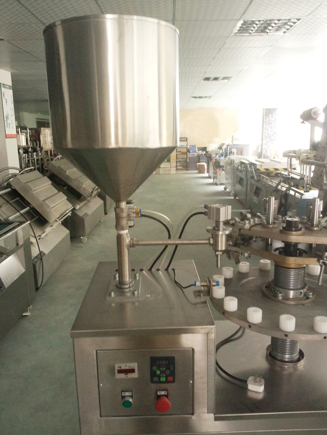 metal tubes filling sealing machine in stock tuba filler sealer hopper.jpg
