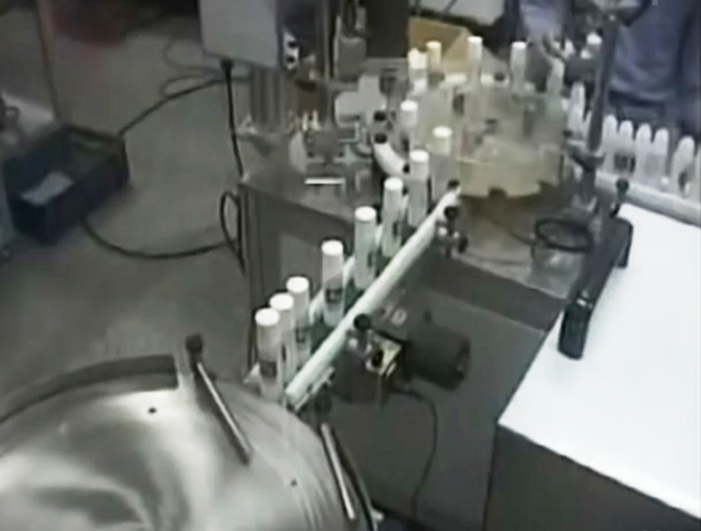 makineri mbushëse mbuluese.jpg