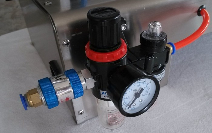 pneumatic liquid lotion filling machine pjesë pneumatike për mbushje të makinës.jpg