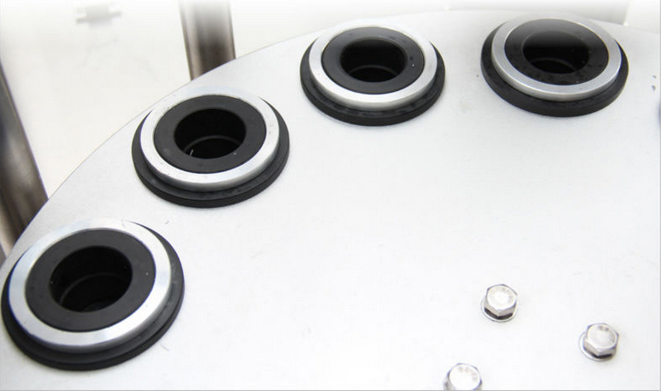 holding trays for tubes filler sealer equipment tabaka mbajtëse për tuba.jpg