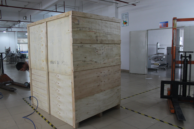 paketim kasë druri për etiketim horizontal (3).JPG