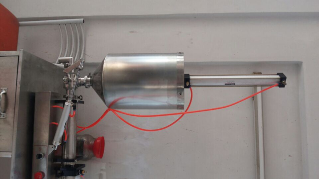 pjesë pneumatike për mbushje të makinës.jpg