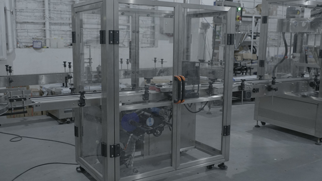 etiketimi i kavanozëve të poshtëm makinë.jpg