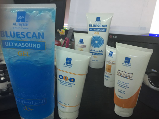 mostrat e tubave për mbushje kremi.jpg