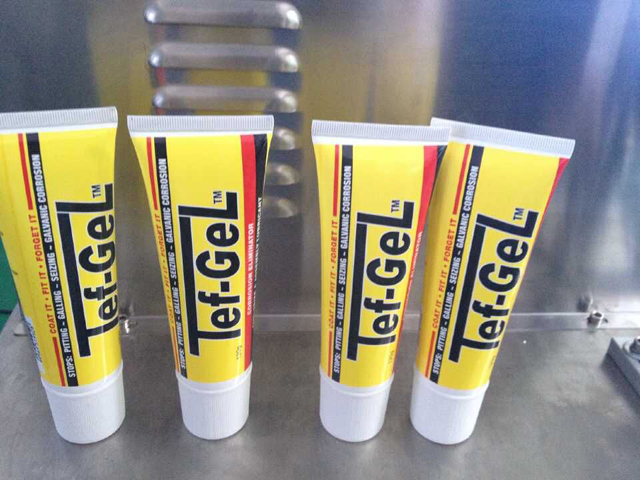 welding samples by ultrasonic tube sealer mostrat e saldimit nga vulosësi i tubit ultrasonik.jpg