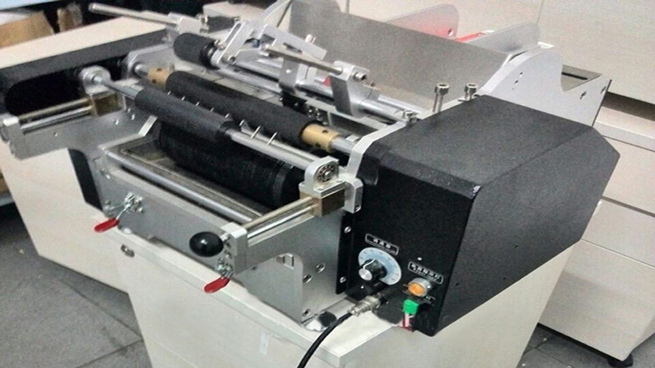 ilustrim labeler.jpg